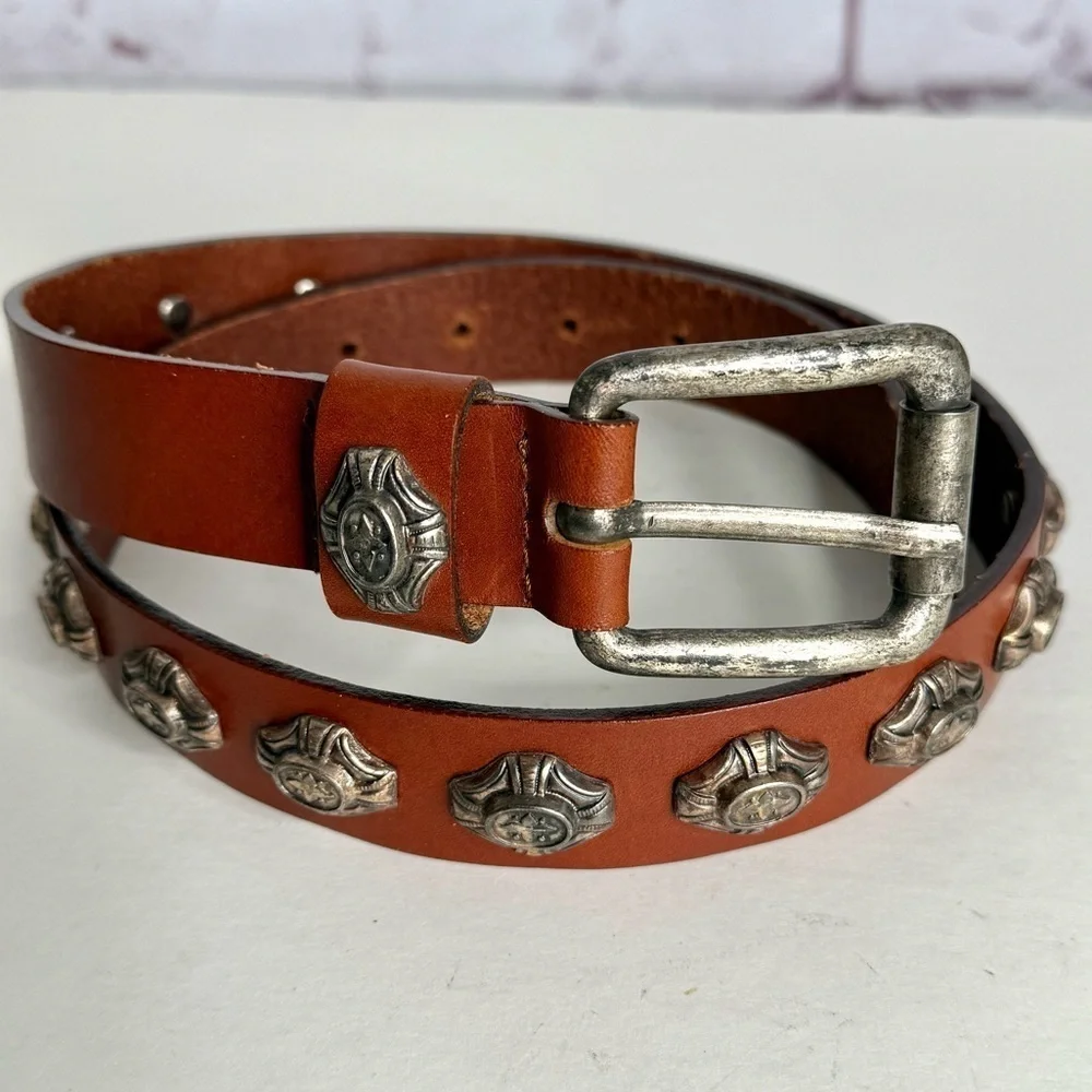 NEIMAN MARCUS Vintage Brown Leather Pewter Coastal Cowgirl Conch Belt Sz Large